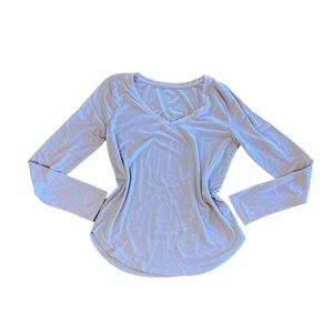 So pink long sleeve top 💕